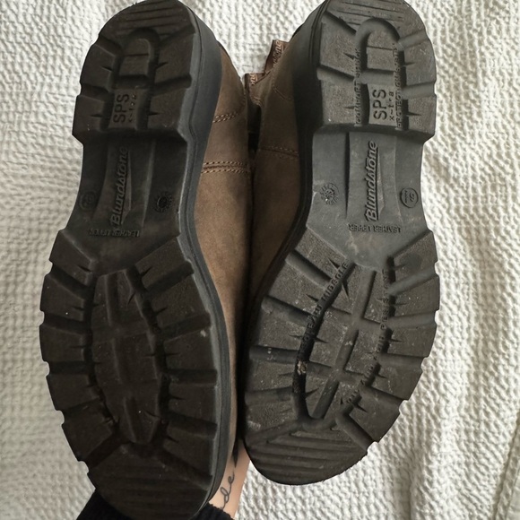 Blundstone Brown Chelsea Boots AU 6.5/US 9.5 - Picture 7 of 8